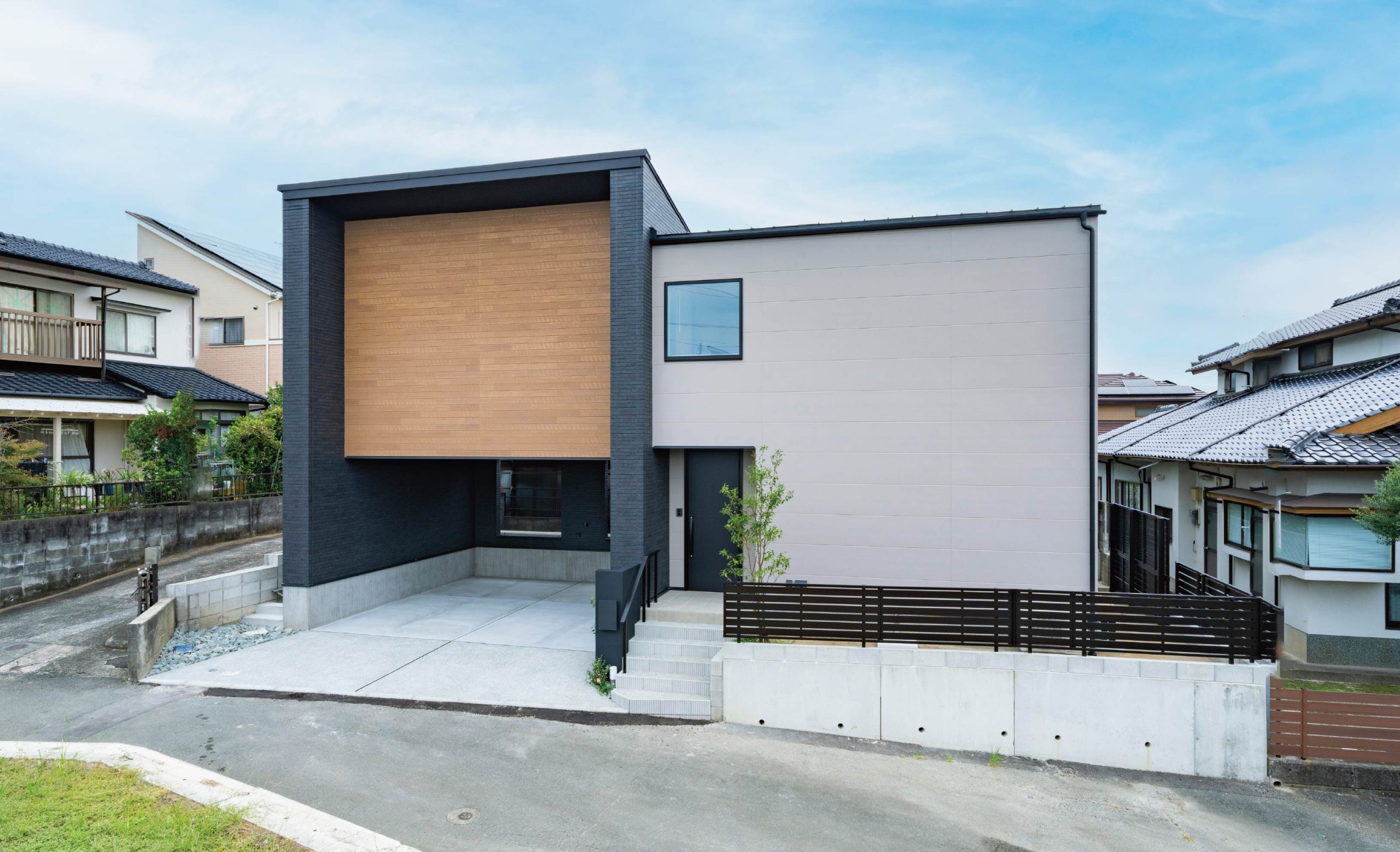 戸島1丁目1号地