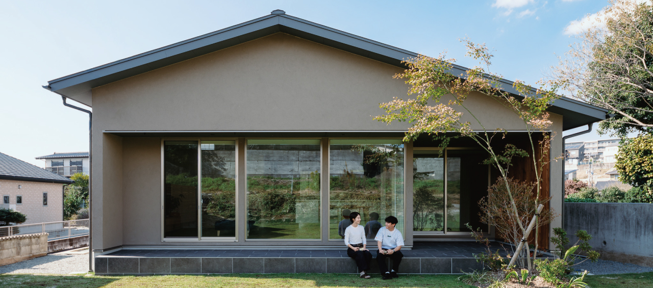 時を重ねる無垢な平屋